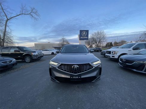 Certified 2025 Acura MDX SH-AWD w/ Technology Package image 29