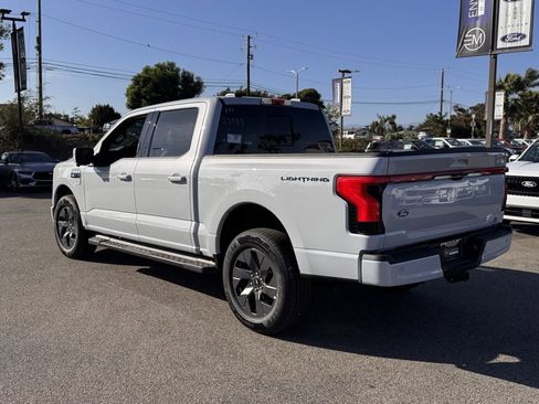 New 2025 Ford F150 Lightning Lariat image 10