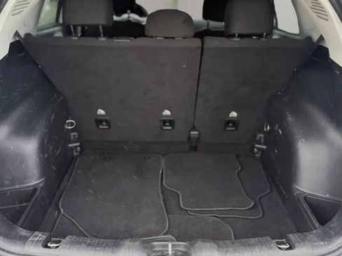 Used 2018 Jeep Compass Sport FWD image 19