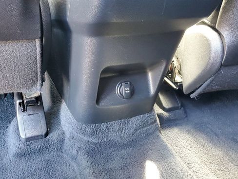 Used 2022 Kia Telluride EX w/ EX Premium Package image 14