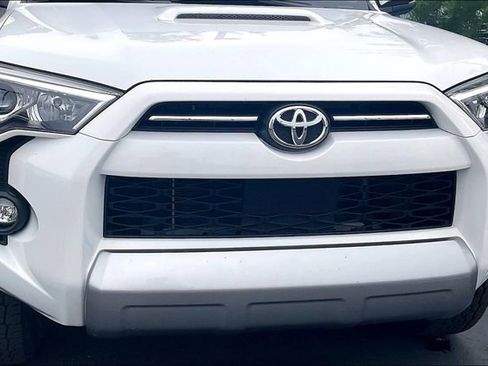 Used 2023 Toyota 4Runner TRD Off-Road Premium w/ Moonroof Package AWD/4WD image 31