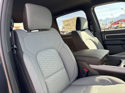 New 2026 RAM 1500 Big Horn AWD/4WD image 25