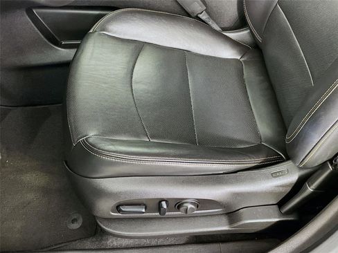 Used 2018 GMC Terrain SLT w/ Preferred Package FWD image 23