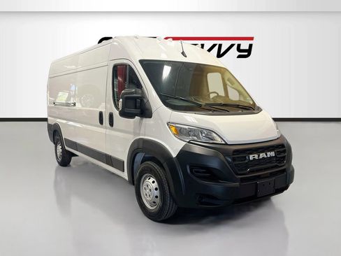 Used 2023 RAM ProMaster 3500 FWD image 1