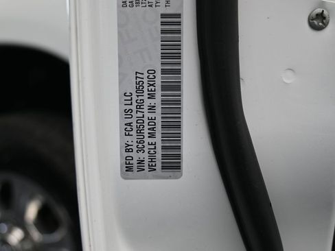 Used 2024 RAM 2500 Big Horn w/ Off Road Package image 17