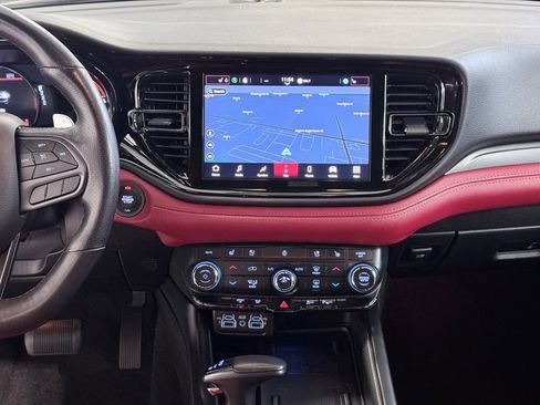 Used 2022 Dodge Durango R/T w/ Blacktop Package image 31