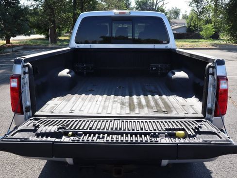 Used 2015 Ford F350 Platinum w/ Platinum Package AWD/4WD image 14