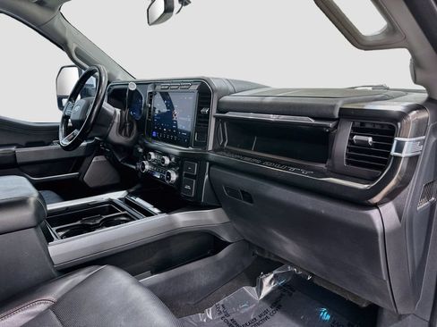 Used 2023 Ford F250 Lariat AWD/4WD image 26