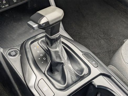 Used 2025 Kia K4 LXS image 19