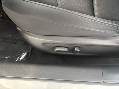 Used 2025 Nissan Altima 2.5 SV FWD image 22