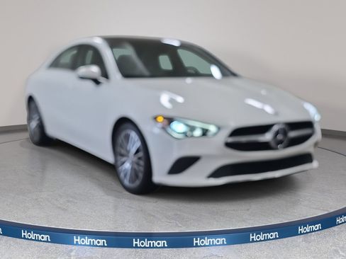 Used 2020 Mercedes-Benz CLA 250 image 4