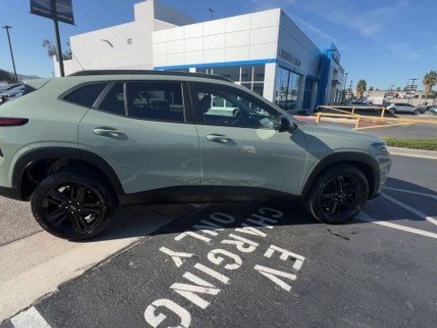 Used 2025 Chevrolet Trax ACTIV w/ Driver Confidence Package image 9