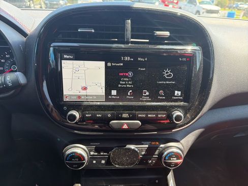 Used 2020 Kia Soul GT-Line Turbo FWD image 14