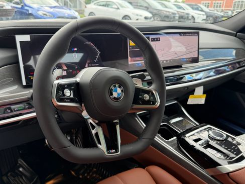 New 2026 BMW 740i xDrive w/ Premium Package AWD/4WD image 14
