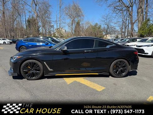 Used 2018 INFINITI Q60 3.0t Luxe w/ Sensory Package 3.0T Luxe AWD/4WD image 3
