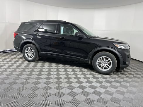 New 2026 Ford Explorer Active AWD/4WD image 6