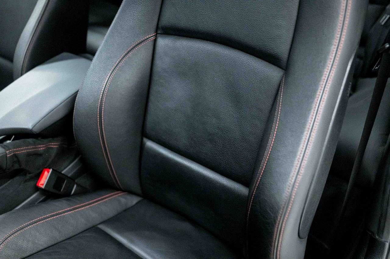 Used 2011 BMW 1 Series M RWD image 38