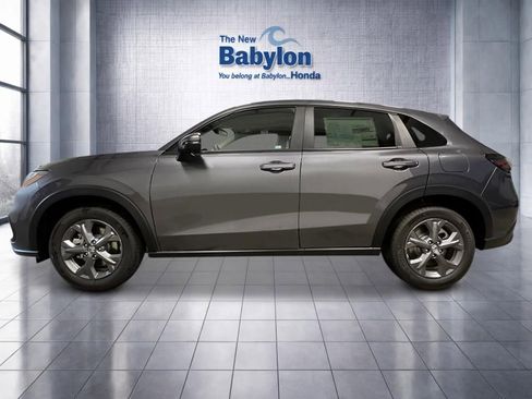 New 2026 Honda HR-V LX image 2