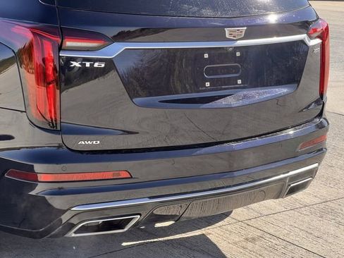 Certified 2022 Cadillac XT6 Premium Luxury w/ Technology Package image 8