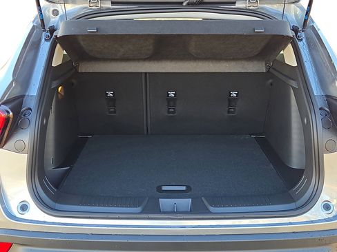 New 2026 Chevrolet Trax LT w/ LT Convenience Package image 9