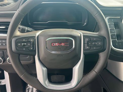 Used 2022 GMC Yukon SLT w/ SLT Luxury Package RWD image 22