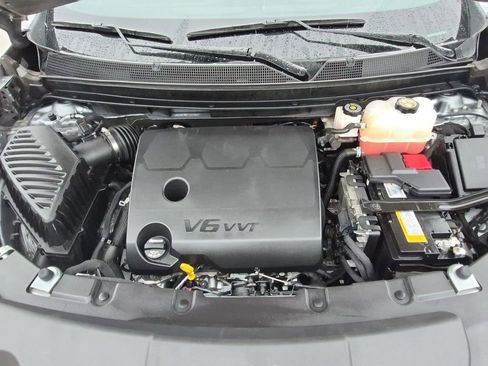 Certified 2023 Chevrolet Traverse LT FWD image 25