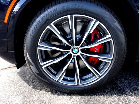 New 2026 BMW X5 xDrive50e w/ M Sport Package AWD/4WD image 3