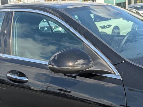 Used 2025 Mercedes-Benz C 300 Sedan image 12