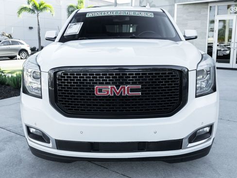 Used 2019 GMC Yukon SLE w/ Convenience Package image 3