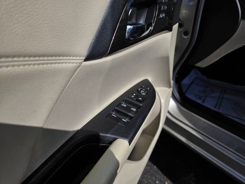 Used 2016 Honda Accord EX-L image 30