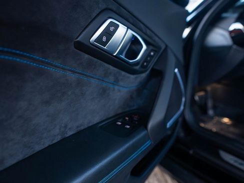 Used 2020 BMW Z4 M40i w/ Premium Package image 13