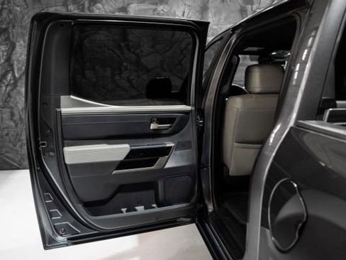 Used 2025 Toyota Tundra Limited image 15