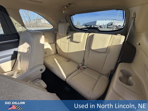 Used 2015 Toyota Highlander Limited Platinum image 21