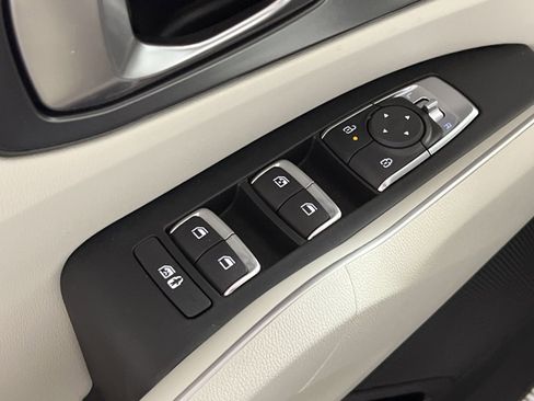 New 2026 Kia Sorento S image 13