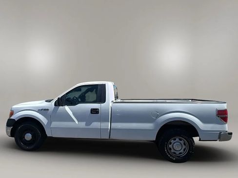 Used 2014 Ford F150 XL w/ Equipment Group 101A Mid RWD image 2
