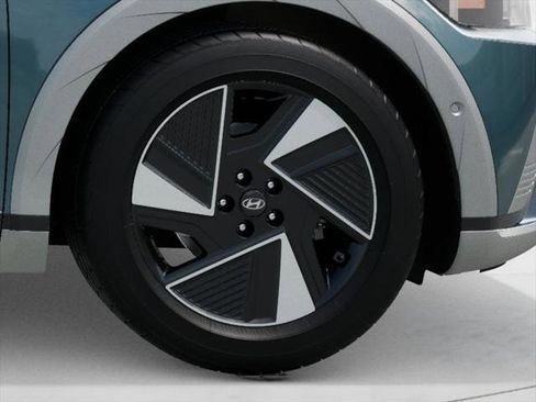 New 2026 Hyundai Ioniq 5 Limited image 8