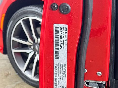 Used 2023 Dodge Charger R/T w/ Plus Group image 31