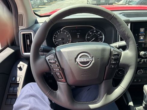 New 2026 Nissan Frontier SV w/ All-Weather Content Package AWD/4WD image 18