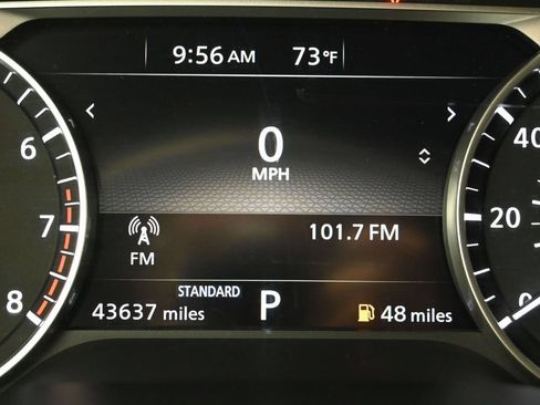Used 2025 Nissan Pathfinder SV FWD image 12
