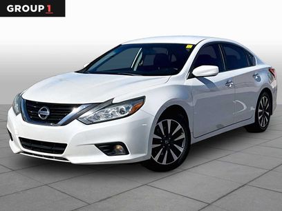 Used 2017 Nissan Altima 2.5 SV