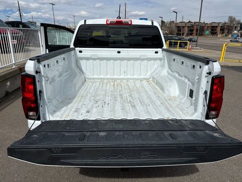 Used 2024 Chevrolet Colorado LT w/ LT Convenience Package image 21