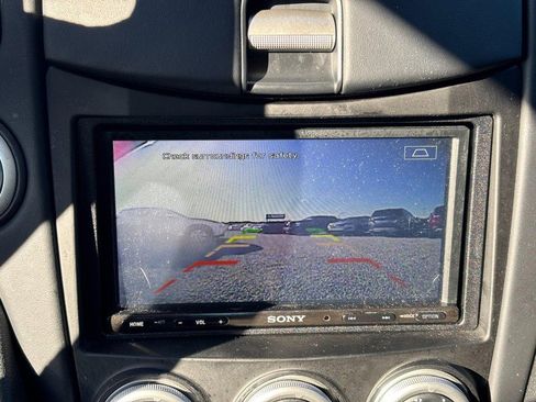 Used 2013 Nissan 370Z Coupe image 20