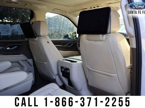 Used 2021 GMC Yukon Denali w/ Denali Ultimate Package image 18
