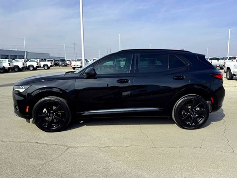 Used 2022 Buick Envision Essence w/ Sport Touring Package image 10