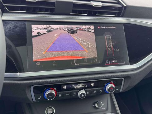 Used 2025 Audi Q3 2.0T Premium w/ Convenience Package image 30