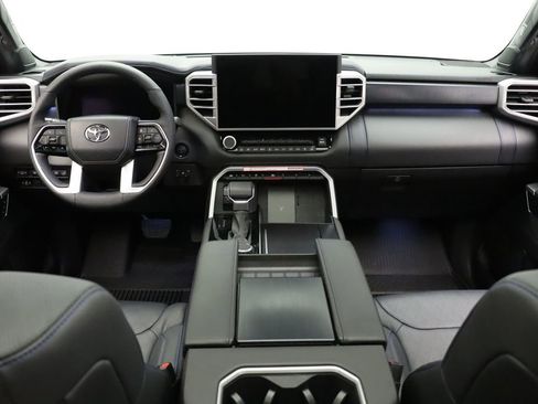 Certified 2025 Toyota Sequoia Platinum image 24