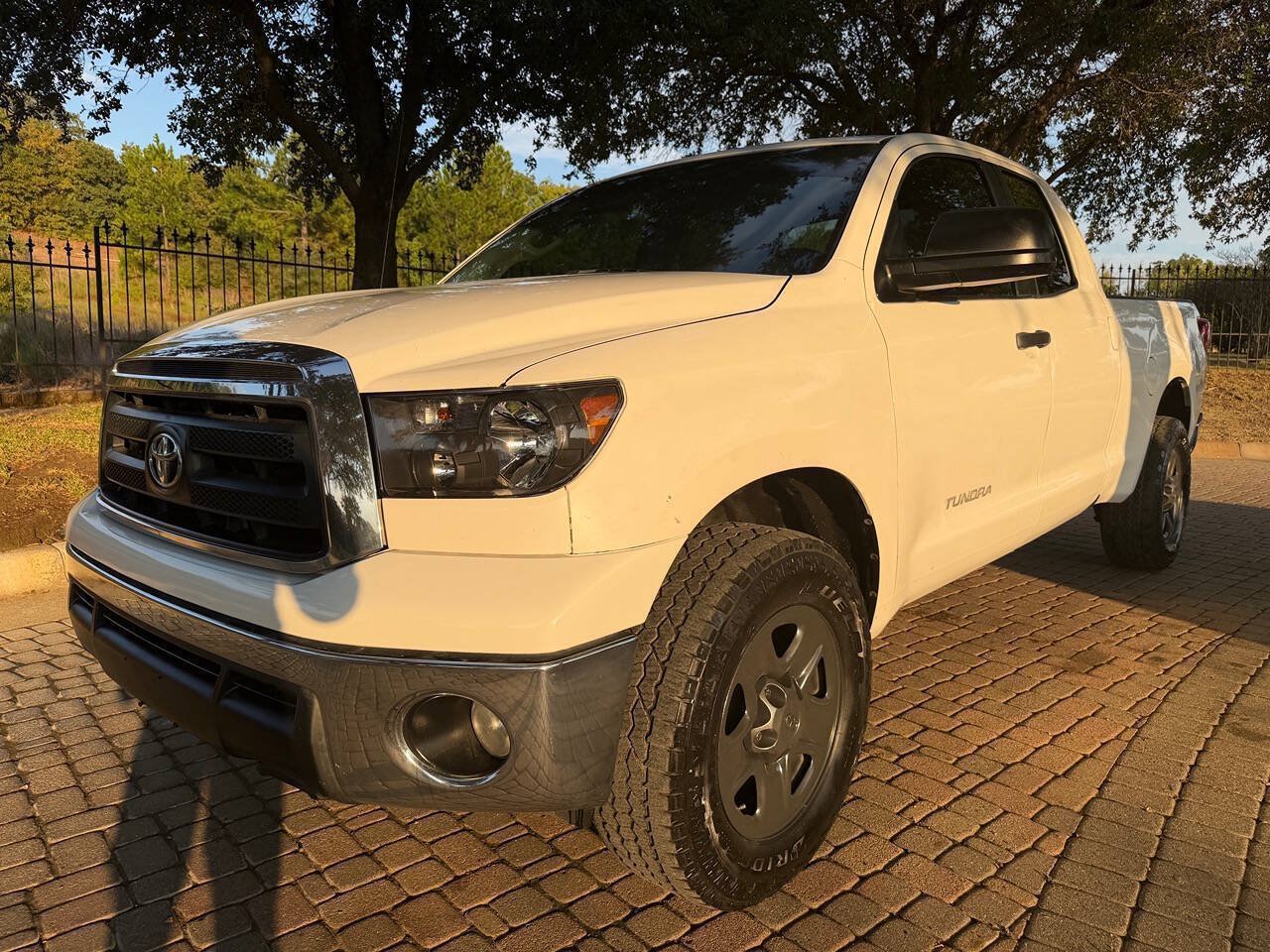 Used 2010 Toyota Tundra 2WD Double Cab image 8
