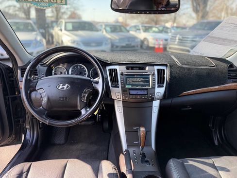 Used 2010 Hyundai Sonata Limited image 17