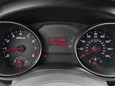 Used 2016 Kia Sedona LX w/ Option Group 020 image 26