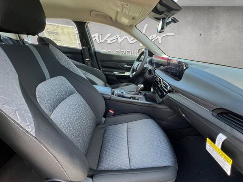 New 2026 Nissan Sentra SV image 24